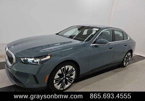Green 2026 BMW 540 i xDrive
