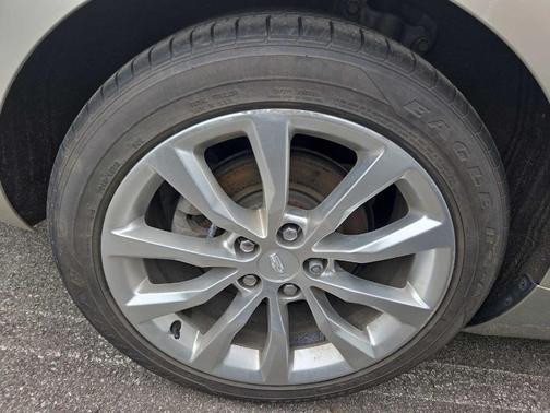 2016 Cadillac XTS Luxury Collection