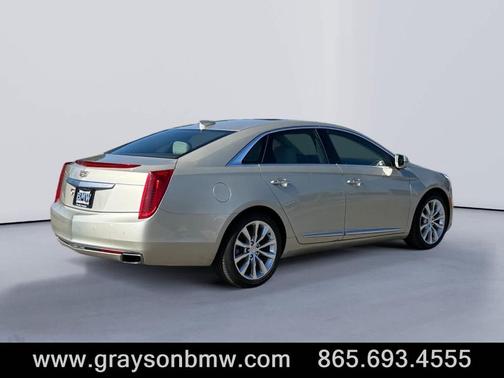2016 Cadillac XTS Luxury Collection