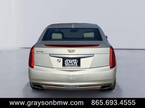 2016 Cadillac XTS Luxury Collection