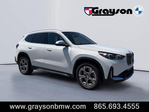 Alpine White 2023 BMW X1 xDrive28i