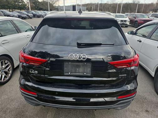 2025 Audi Q3 45 S line Premium
