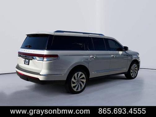 2024 Lincoln Navigator L Reserve