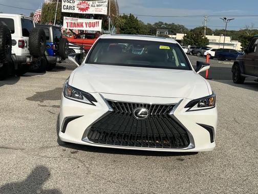 2022 Lexus ES 350 Base