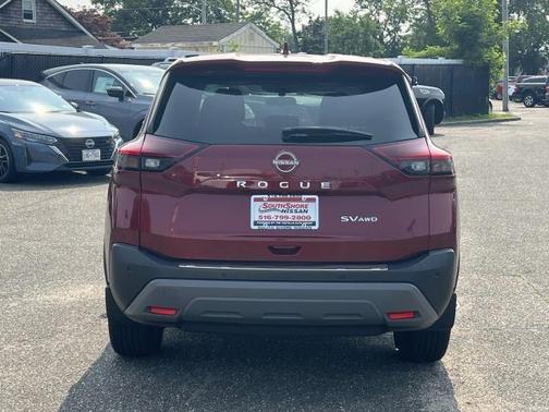 2022 Nissan Rogue SV