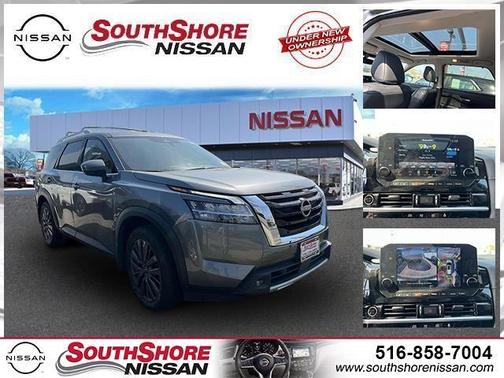 2022 Nissan Pathfinder SL