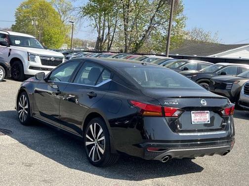 2020 Nissan Altima 2.5 SR