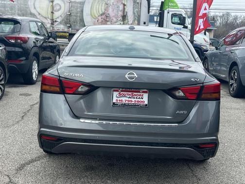2022 Nissan Altima 2.5 SV