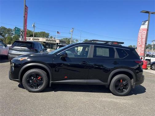 2025 Nissan Rogue Rock Creek