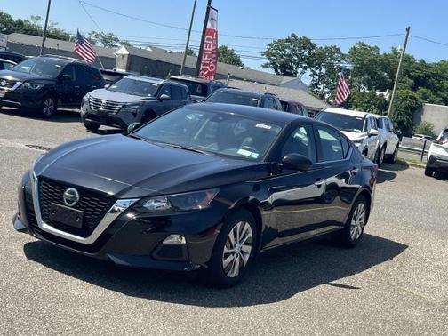 2022 Nissan Altima 2.5 S