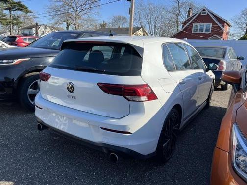 2024 Volkswagen Golf GTI 2.0T Autobahn