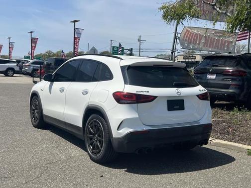2021 Mercedes-Benz AMG GLA 45 Base