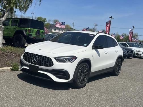 2021 Mercedes-Benz AMG GLA 45 Base