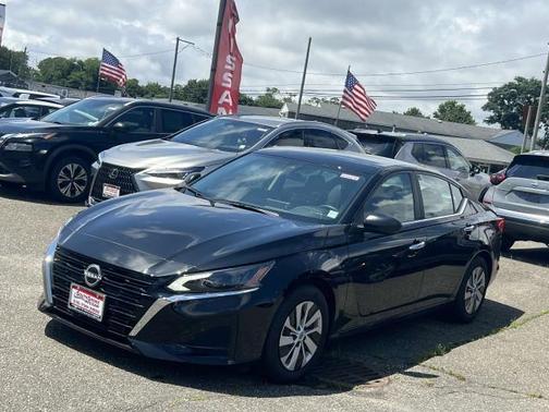 2025 Nissan Altima S
