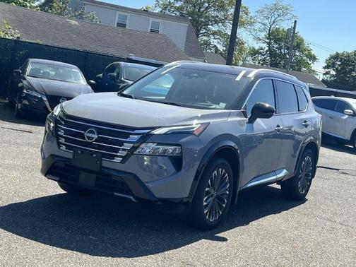 2024 Nissan Rogue Platinum