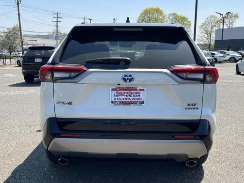 2022 Toyota RAV4 Hybrid XSE