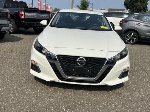 2022 Nissan Altima 2.5 S