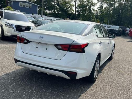 2022 Nissan Altima 2.5 S