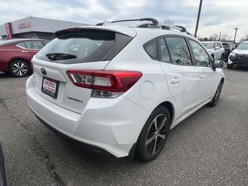 2019 Subaru Impreza 2.0i Premium