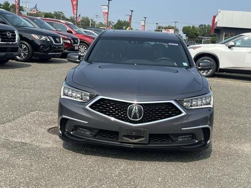 2018 Acura RLX Technology Package