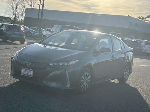 2021 Toyota Prius Prime LE