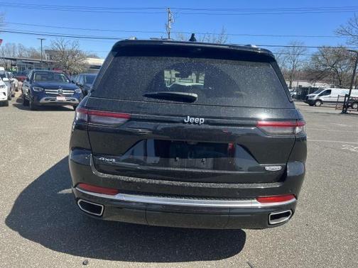 2024 Jeep Grand Cherokee Summit