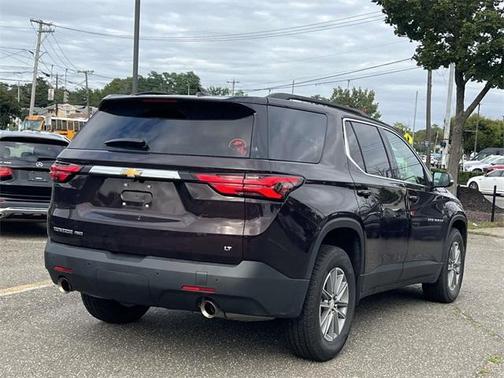 2022 Chevrolet Traverse LT Leather