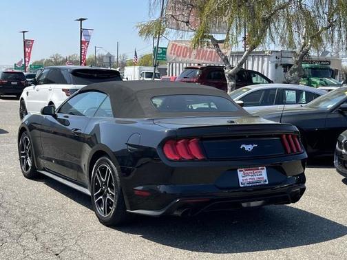 2023 Ford Mustang EcoBoost Premium
