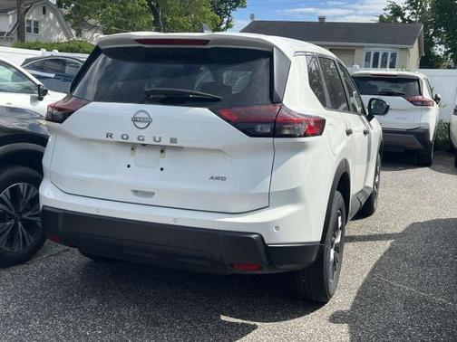 2024 Nissan Rogue S