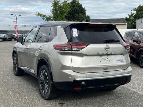 2024 Nissan Rogue Platinum