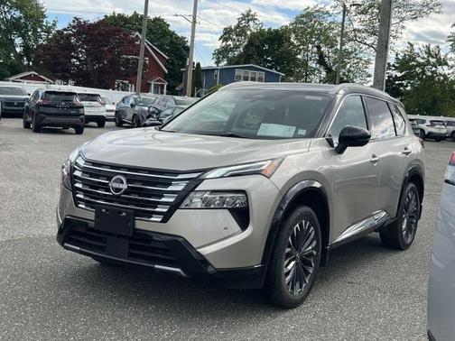 2024 Nissan Rogue Platinum