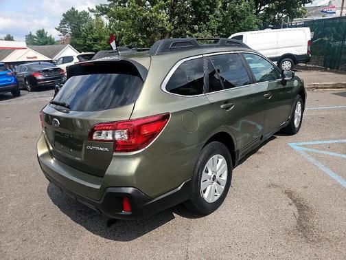 2018 Subaru Outback 2.5i Premium