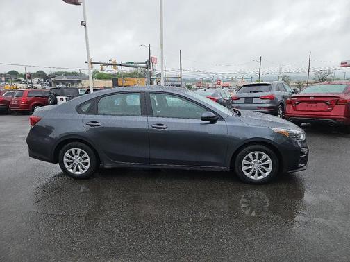Gravity Grey 2021 Kia Forte FE