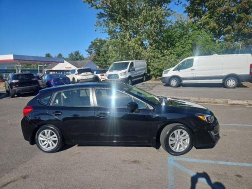 2015 Subaru Impreza 2.0i Premium