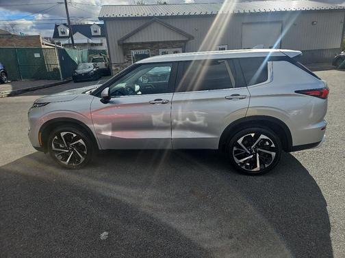 2024 Mitsubishi Outlander SE S-AWC