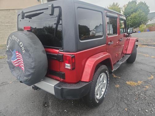 2012 Jeep Wrangler Unlimited Sahara