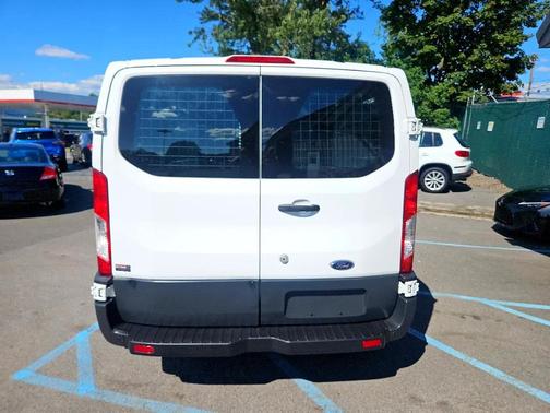 2015 Ford Transit-150 Base
