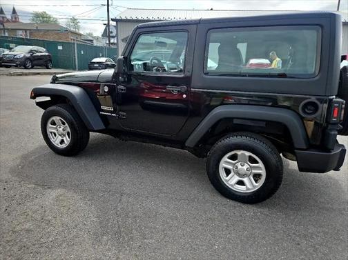 2015 Jeep Wrangler Sport