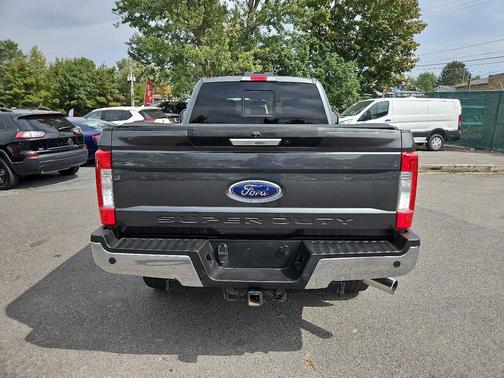 2017 Ford F-250 Lariat 4WD SuperCab 6.75' Box