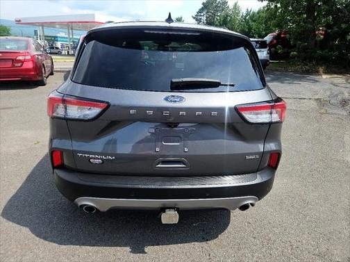 2021 Ford Escape Titanium
