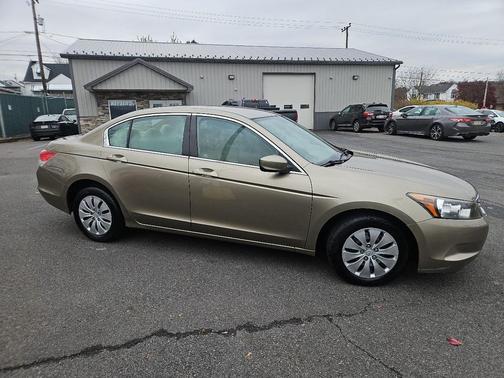 2009 Honda Accord 4dr I4 Auto LX