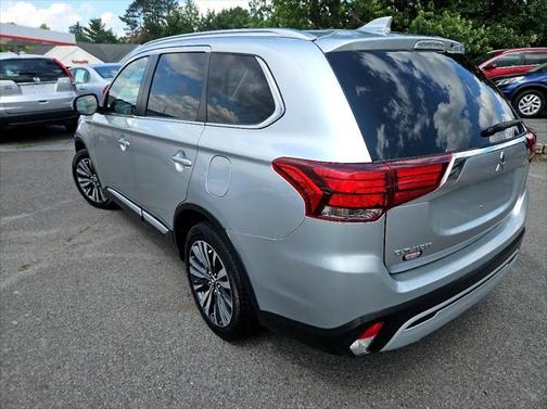2020 Mitsubishi Outlander SEL