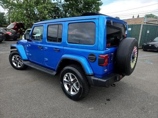 2022 Jeep Wrangler Unlimited Sahara