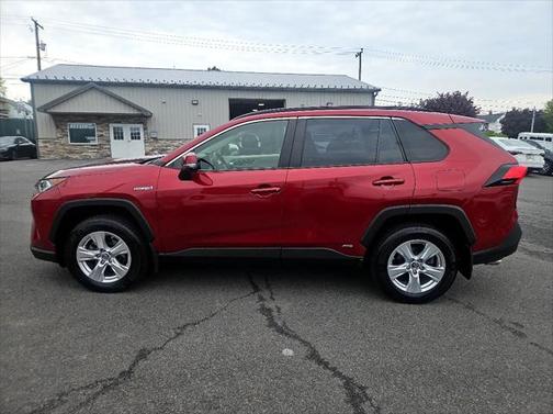 2019 Toyota RAV4 Hybrid XLE