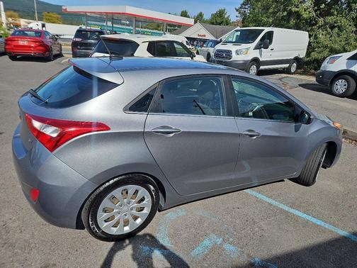2016 Hyundai Elantra GT Base