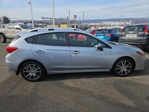 2017 Subaru Impreza 2.0i Limited