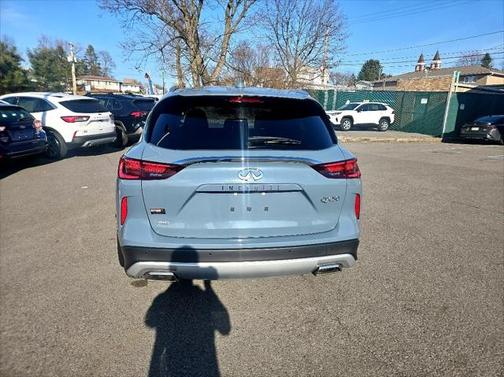 2022 INFINITI QX50 ESSENTIAL AWD