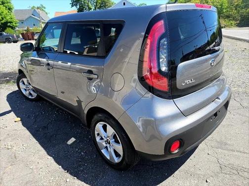2017 Kia Soul Base