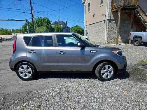 2017 Kia Soul Base