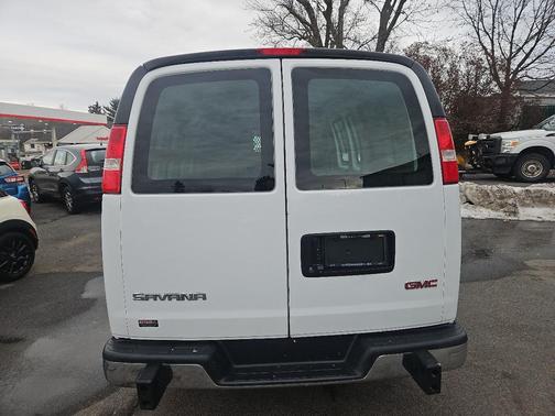 2018 GMC Savana 2500 RWD 2500 135''